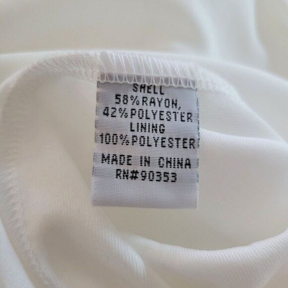 J Gee White Ruffled Peasant's Dress (Size 3X) - Picture 7 of 9